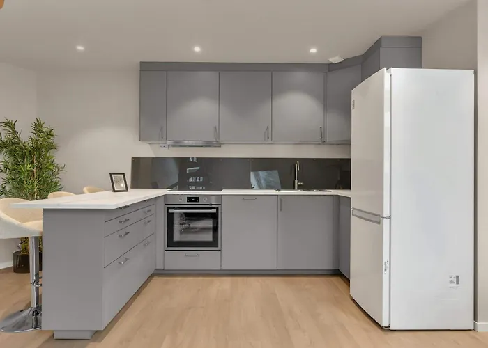 307sb10 - Three Bedroom * Bergen