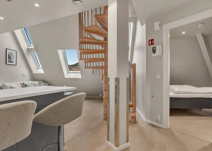 Apartment 307sb10 - Three Bedroom *